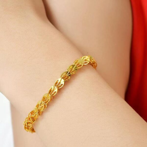 Women's hollow bracelet